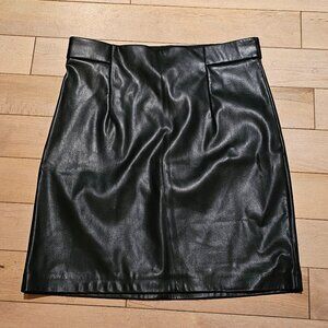 Dynamite Faux Leather Mini Skirt – Size M